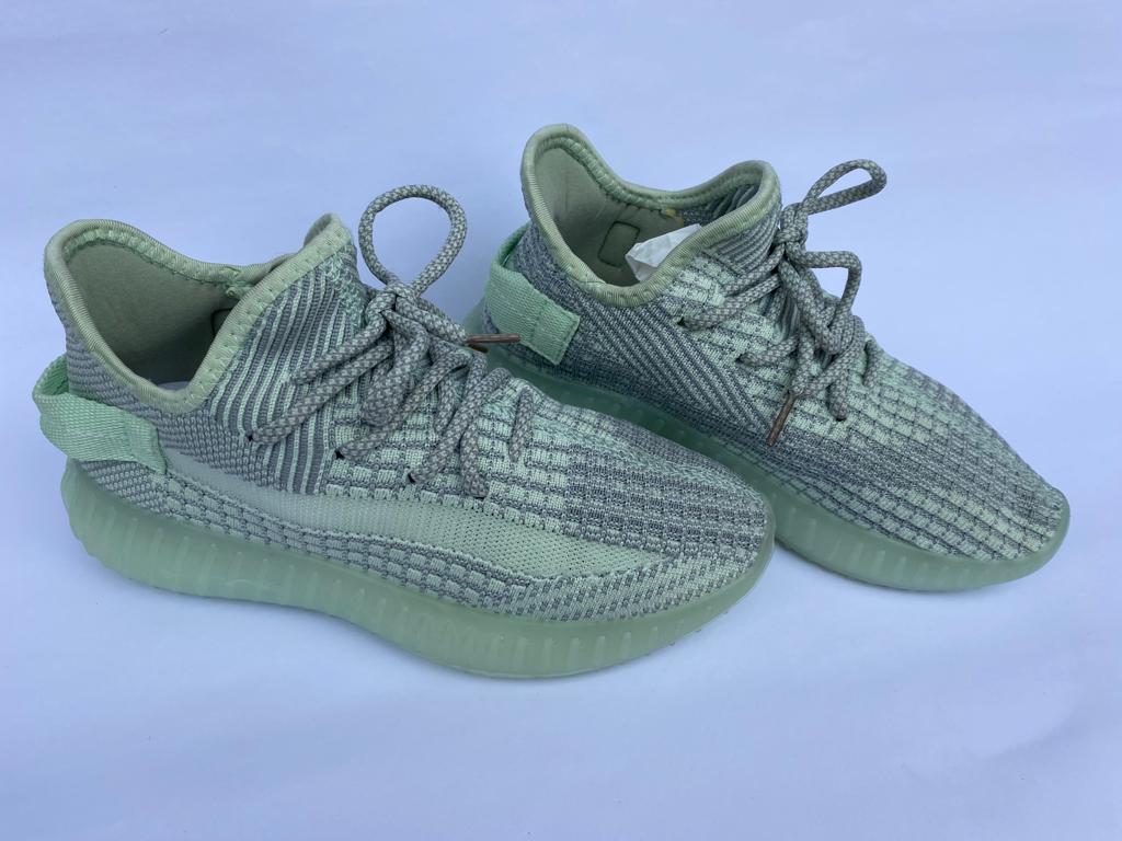 YEZZY VERDE DAMA